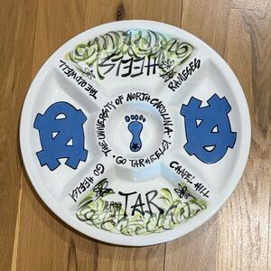 NWOT Magnolia Lane UNC Tar Heels Decorative Chip & Dip Platter